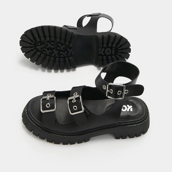 Koi Footwear Mens Size Gladiator Sandals - Picture 1 of 3